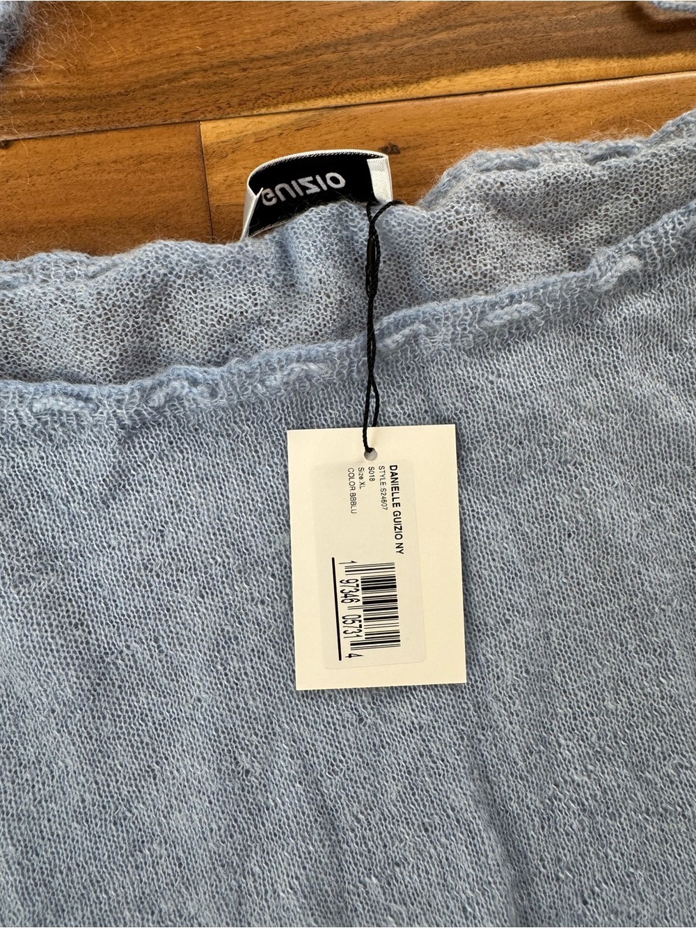 NWT Guizio blue ruffle knit short set - Picture 6 of 6